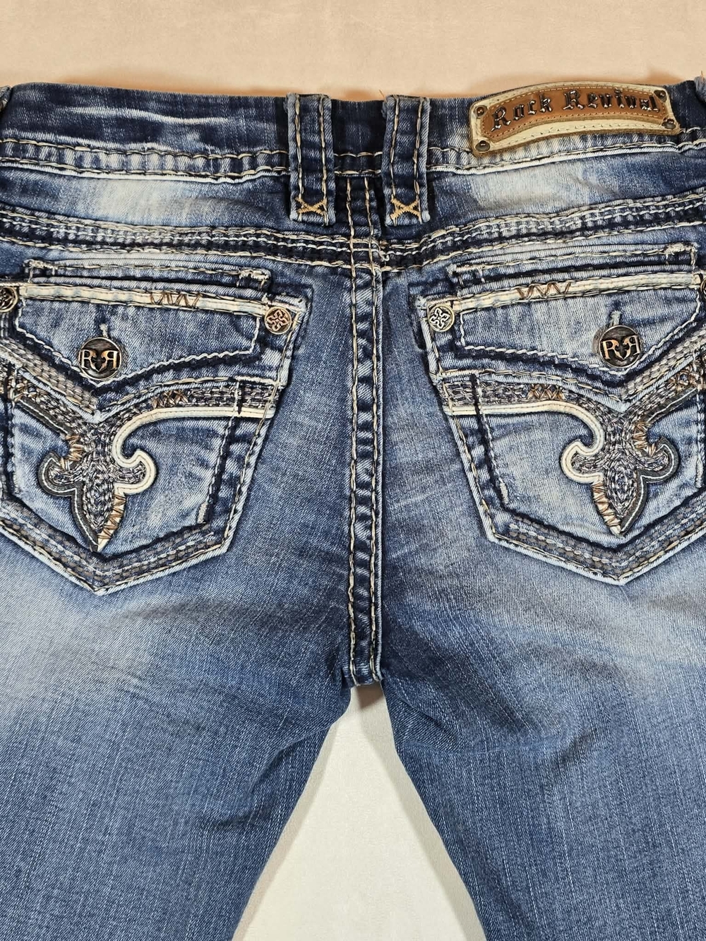 Rock Revival Women's Distressed Blue Embroidered Back-Pocket Jeans Rosin Boot 28
